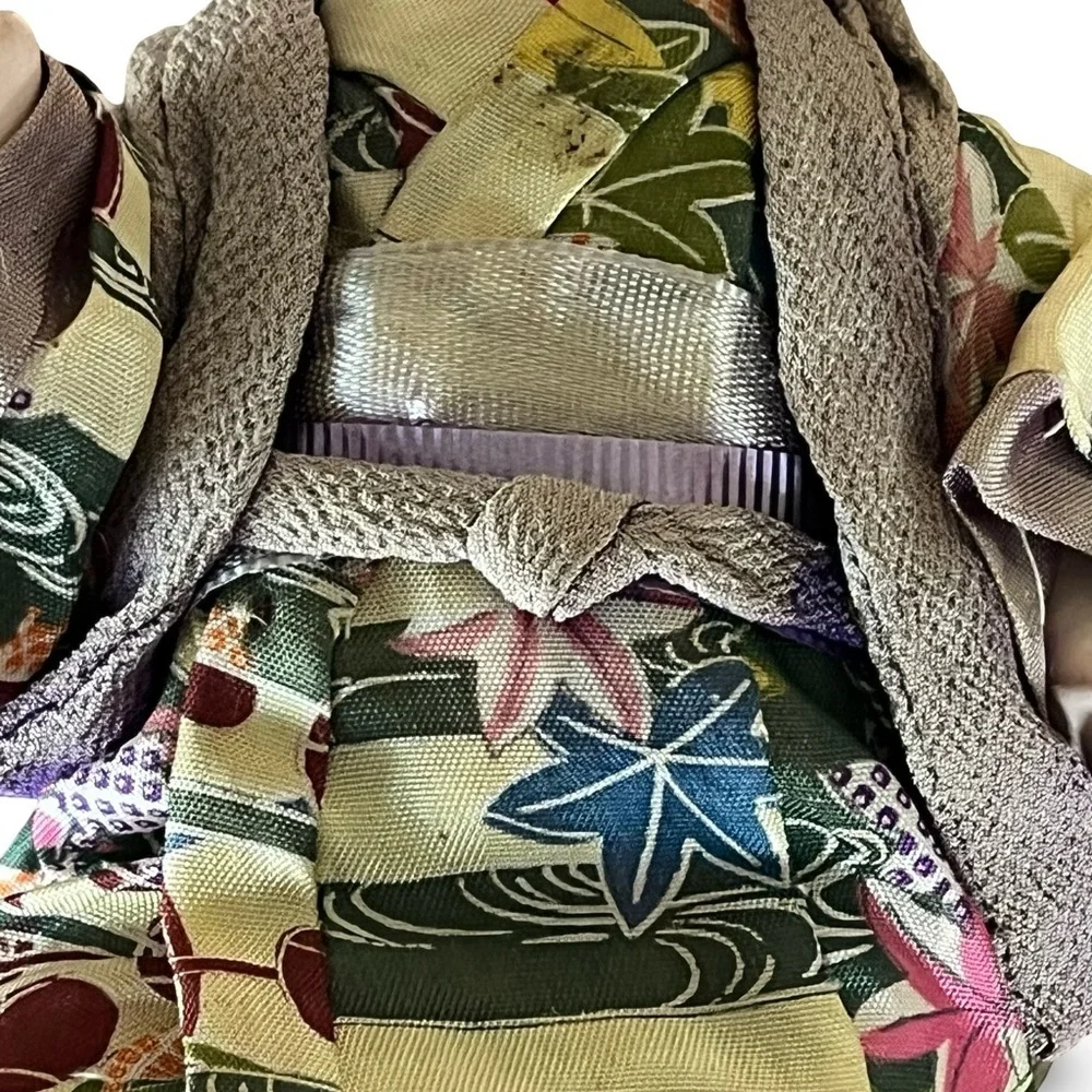 Vintage 1960s Ichamatsu Doll